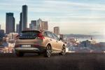Volvo V40 Cross Country 2012 года